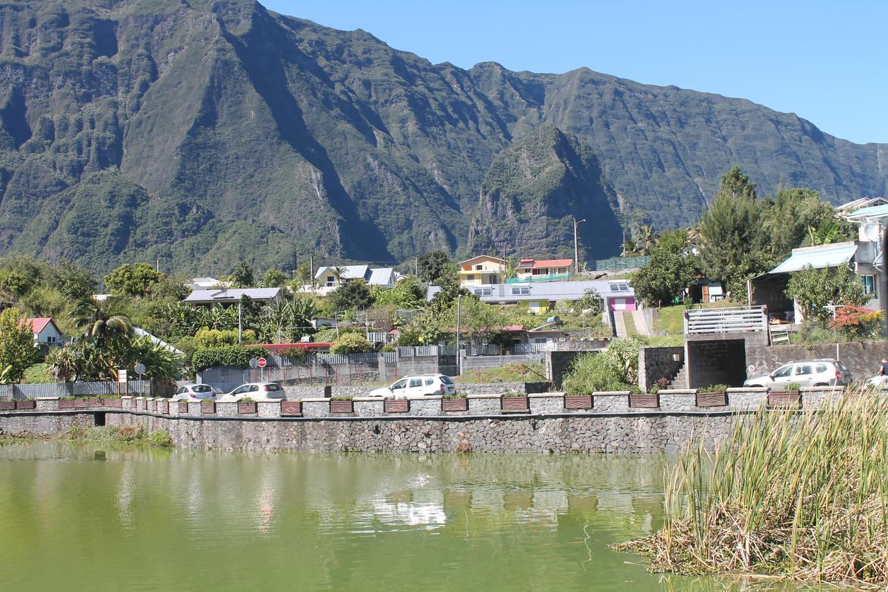 les cases prés du lac Cilaos Exterior foto