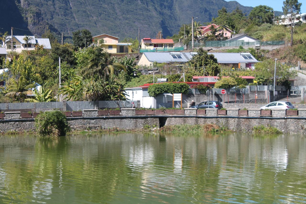 les cases prés du lac Cilaos Exterior foto